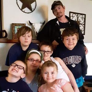 Meet your Posher, Jade